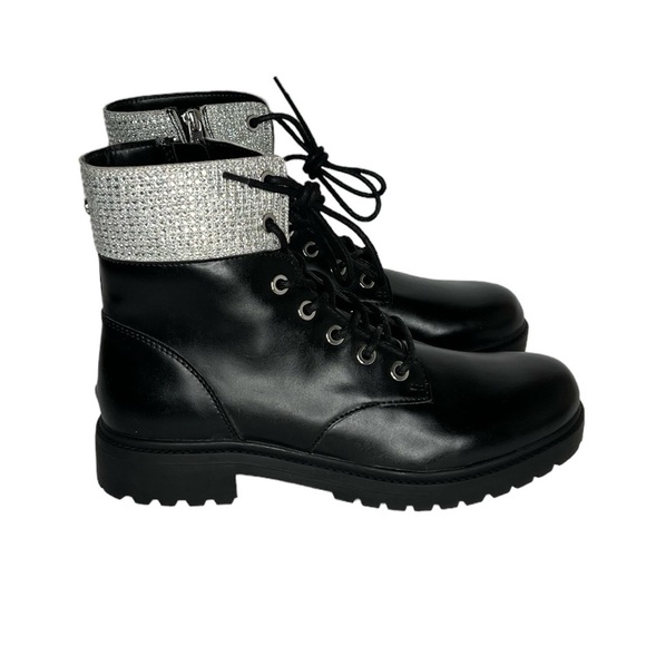 NWOT Michael Michael Kors Alistar Booties - Picture 2 of 15